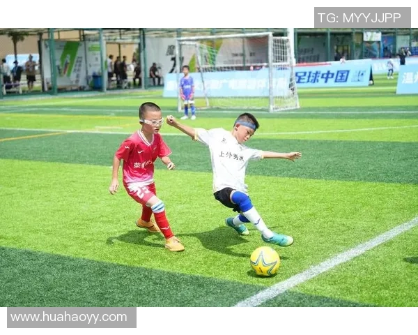 最近足球明星们在忙些什么活动和赛事呢让我们一探究竟